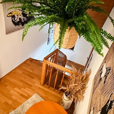Sali Homes K39 Monte-carlo -spacious 6-bedroom With Terrace And Garden Views In Ideal For Groups *